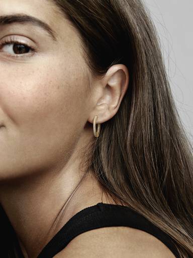 Pandora Signature Logó és pavé karika-fülbevaló