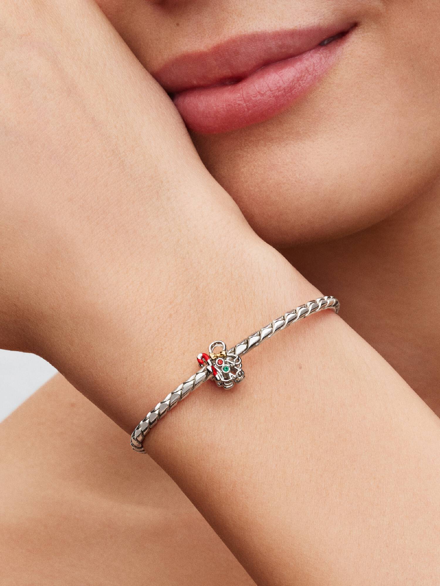 Mézeskalács figura áttört charm
