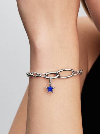 Kék csillag mini függő charm