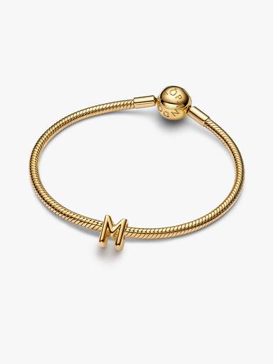 "M" betű charm