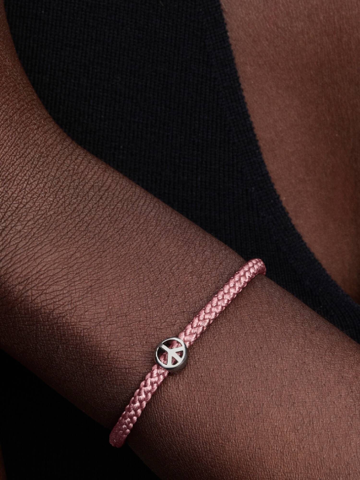 Béke szimbólum mini charm