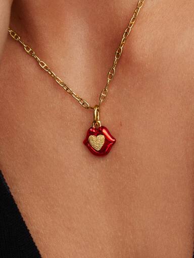 Pat McGrath Szerelmes ajkak függő charm