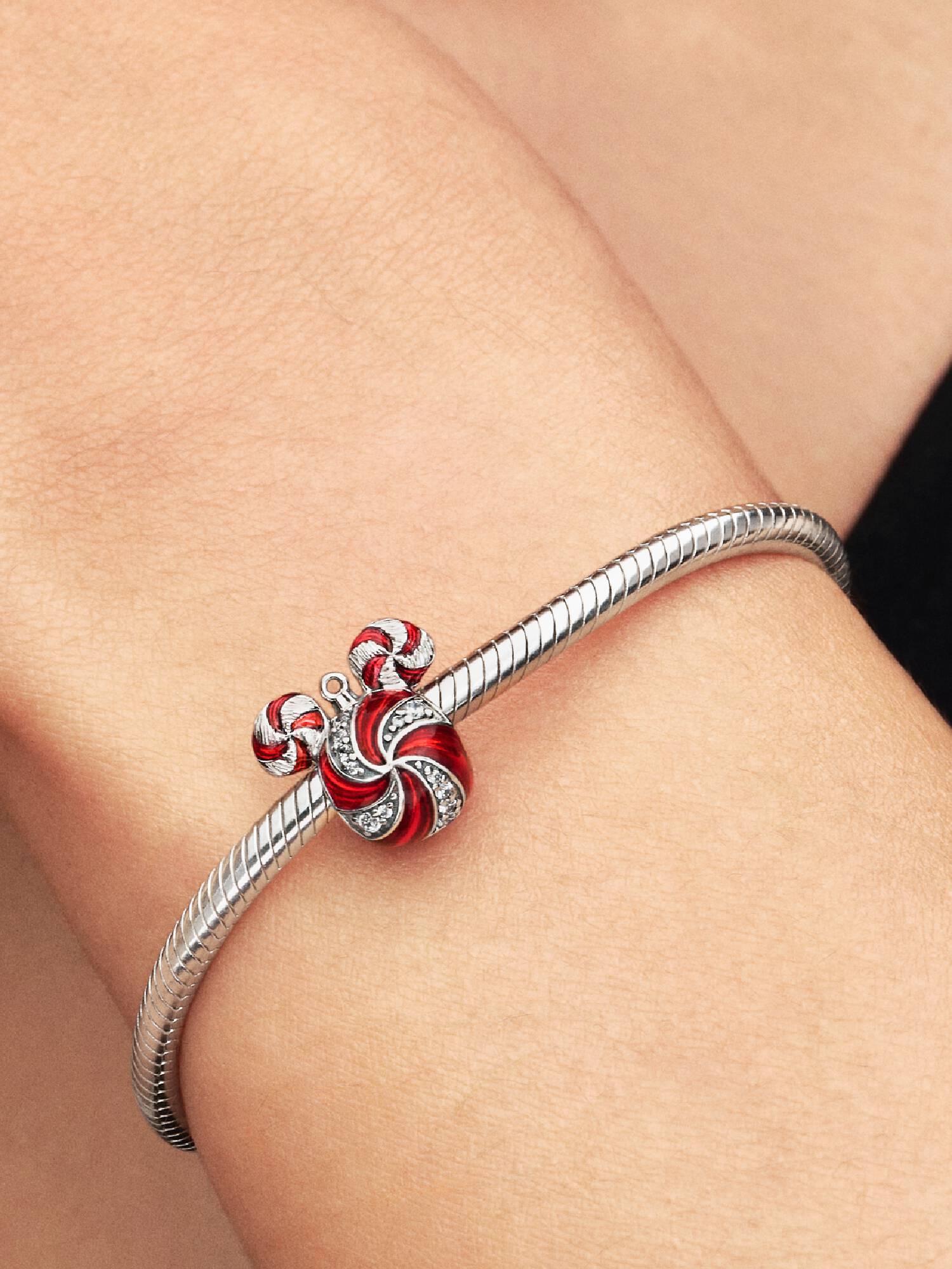 Disney Mickey egér karácsonyfadísz charm