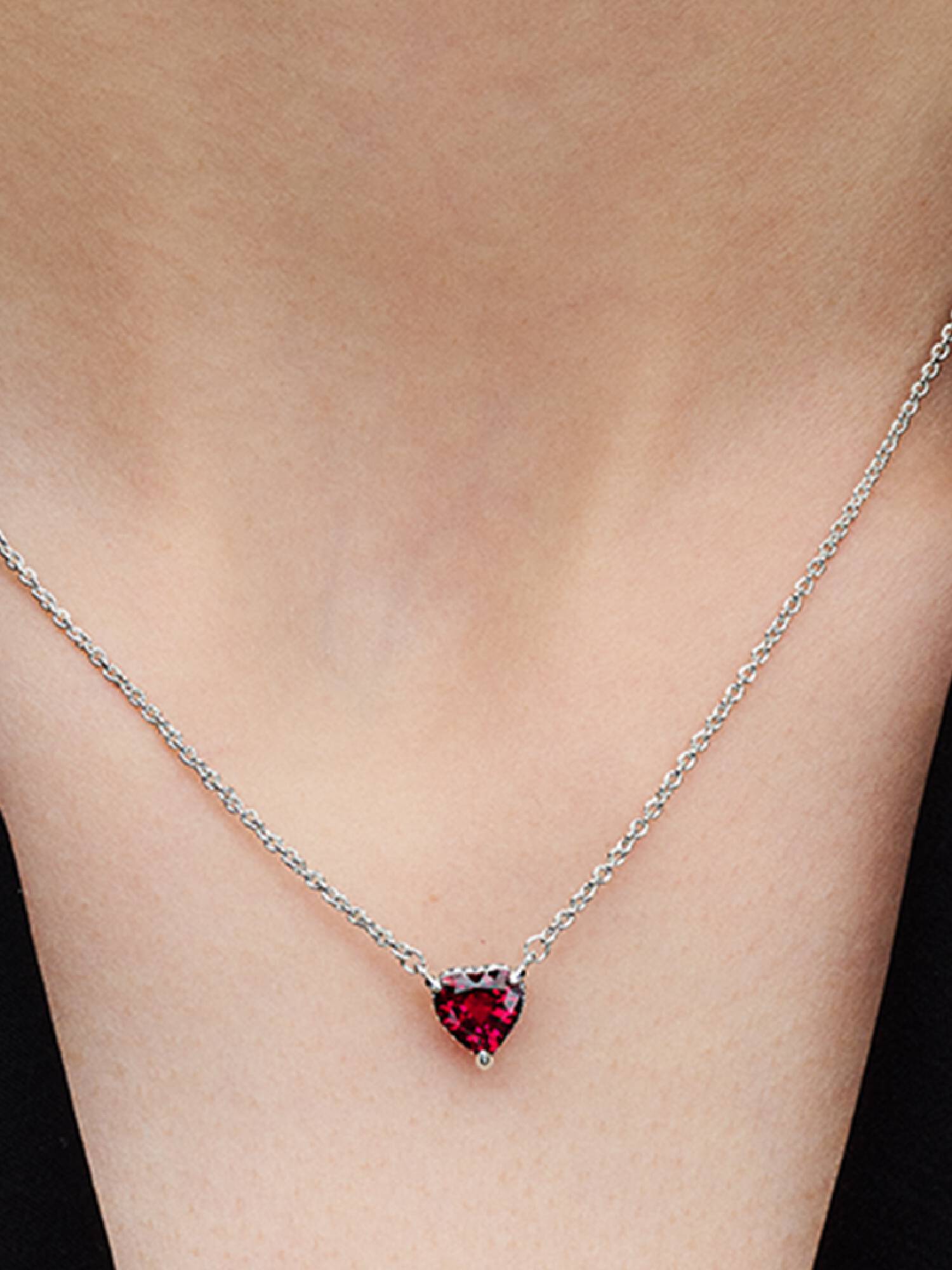 Szikrázó szív medál collier nyaklánc