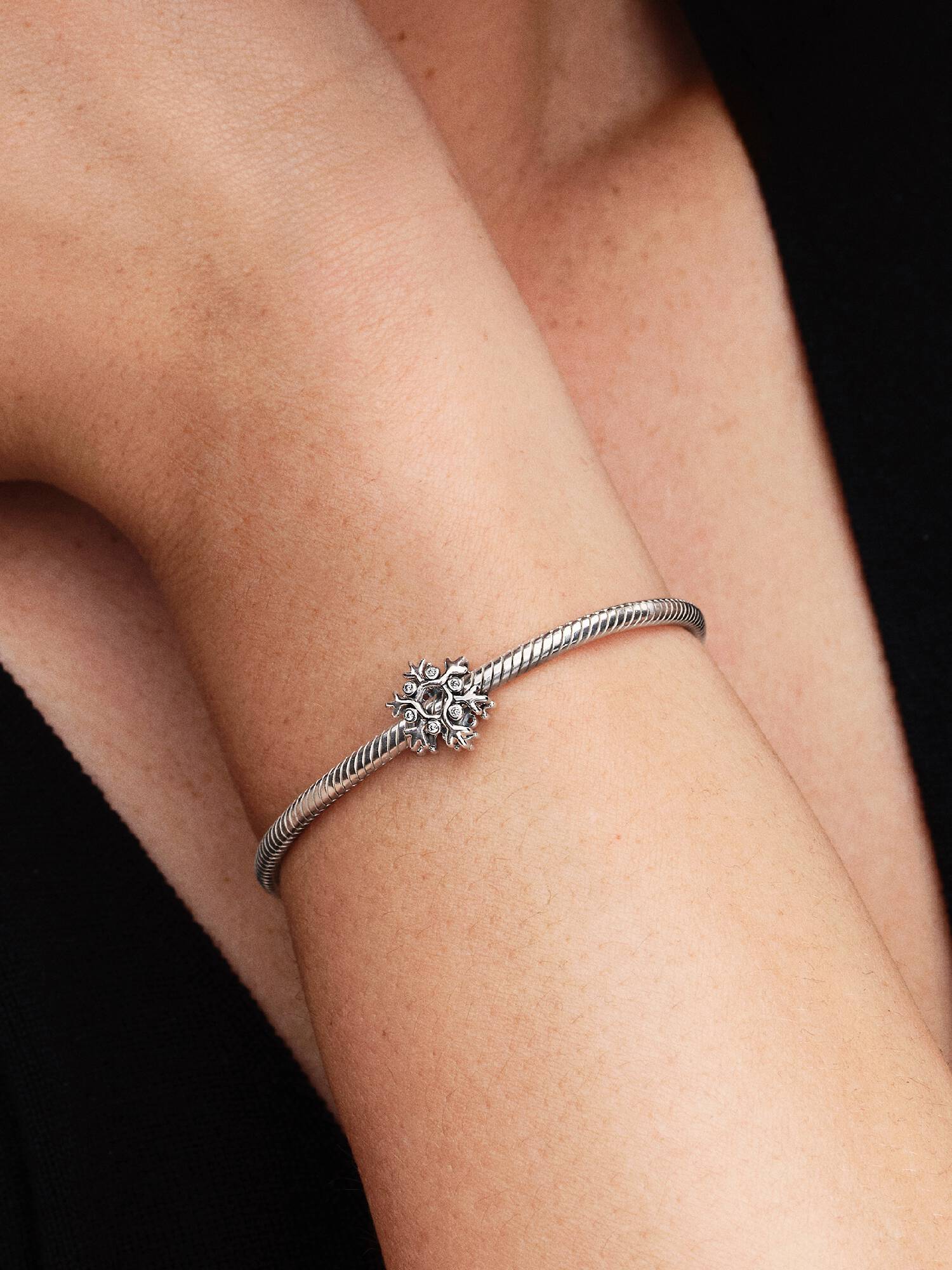 Hópehely charm