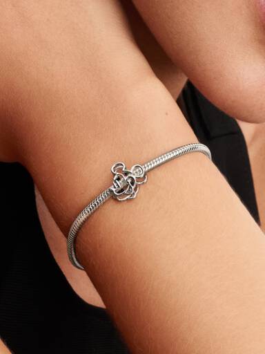 Disney Mickey egér áttört charm