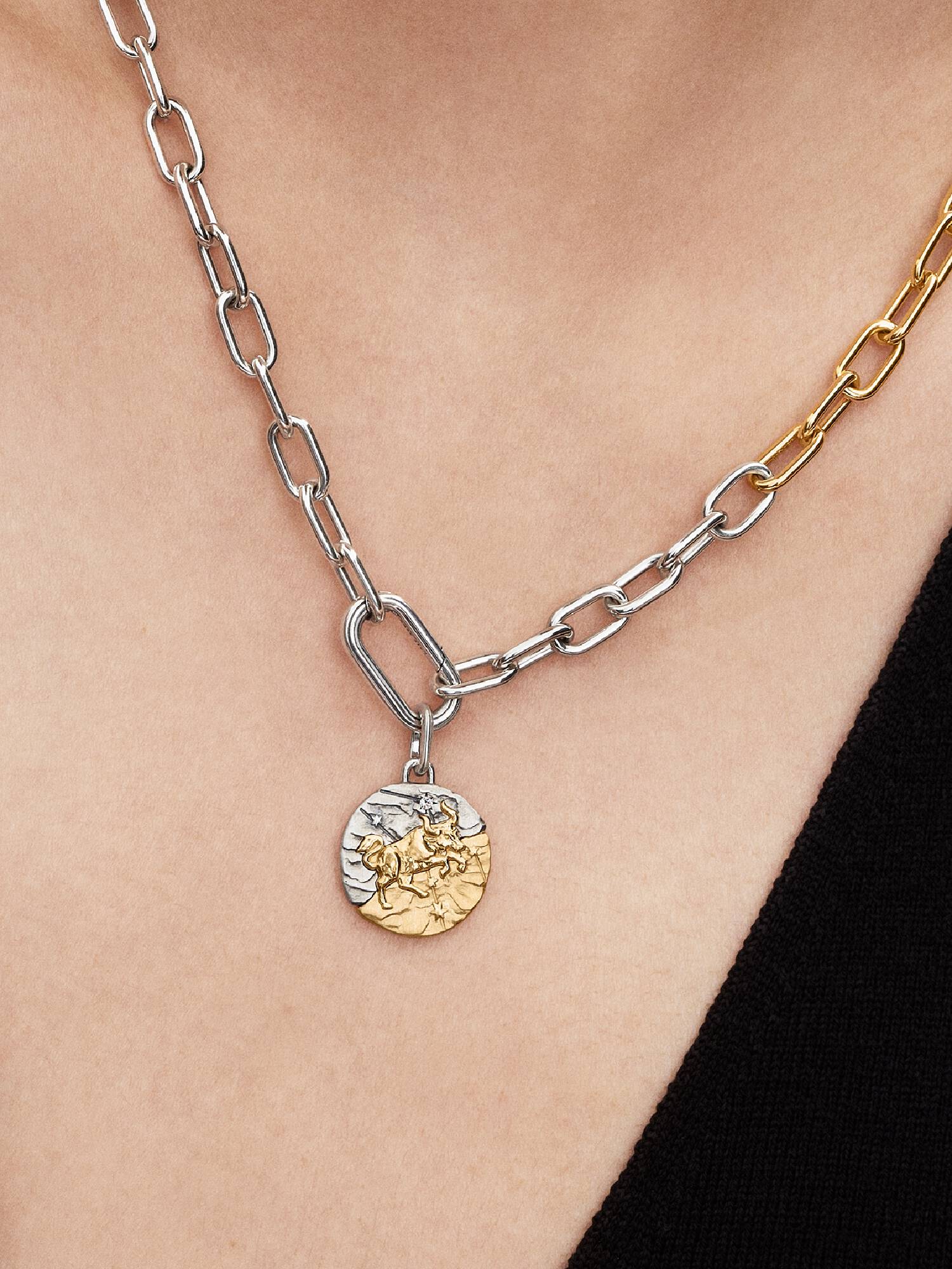Bika csillagjegy medál charm