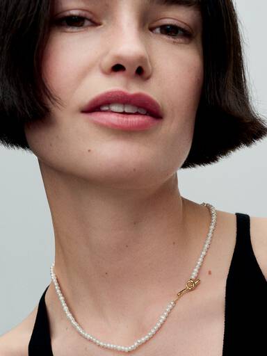 Kezelt édesvízi tenyésztett gyöngyök T-kapcsos collier nyaklánc