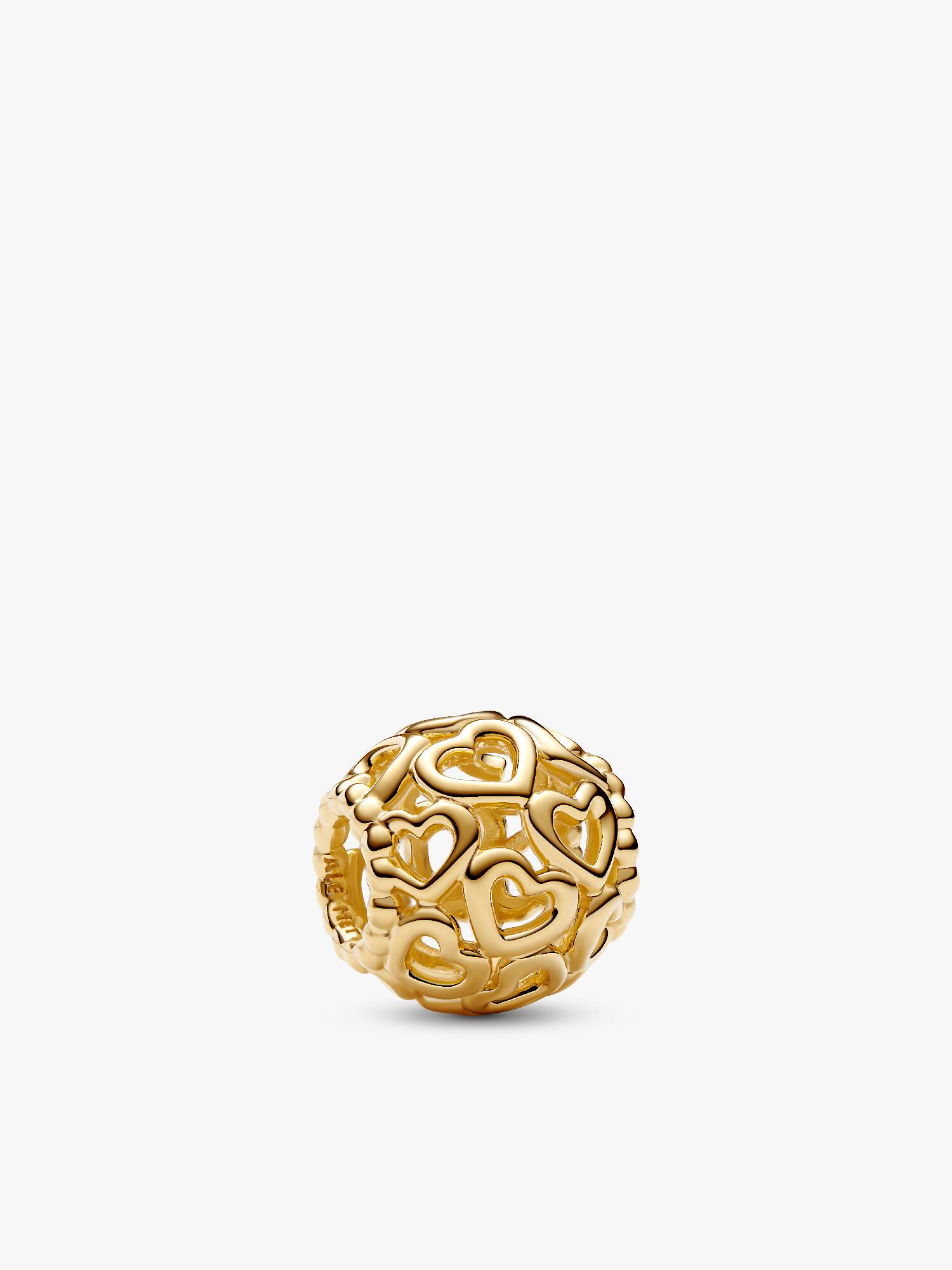Áttört szív charm