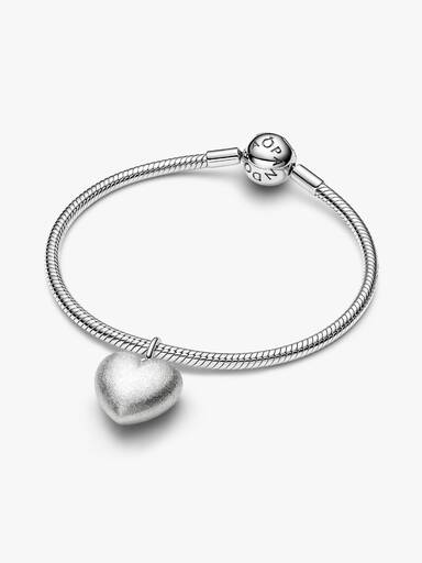 Matt szív függő charm, Platina bevonat