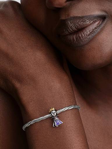 Disney Gonosz karakterek Gonosz királynő charm