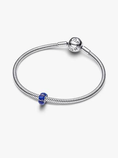 Tengeri bója charm