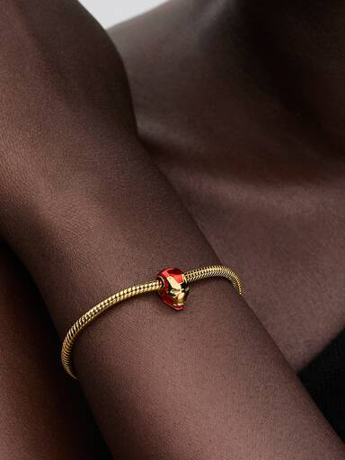 Marvel Vasember sisakja charm