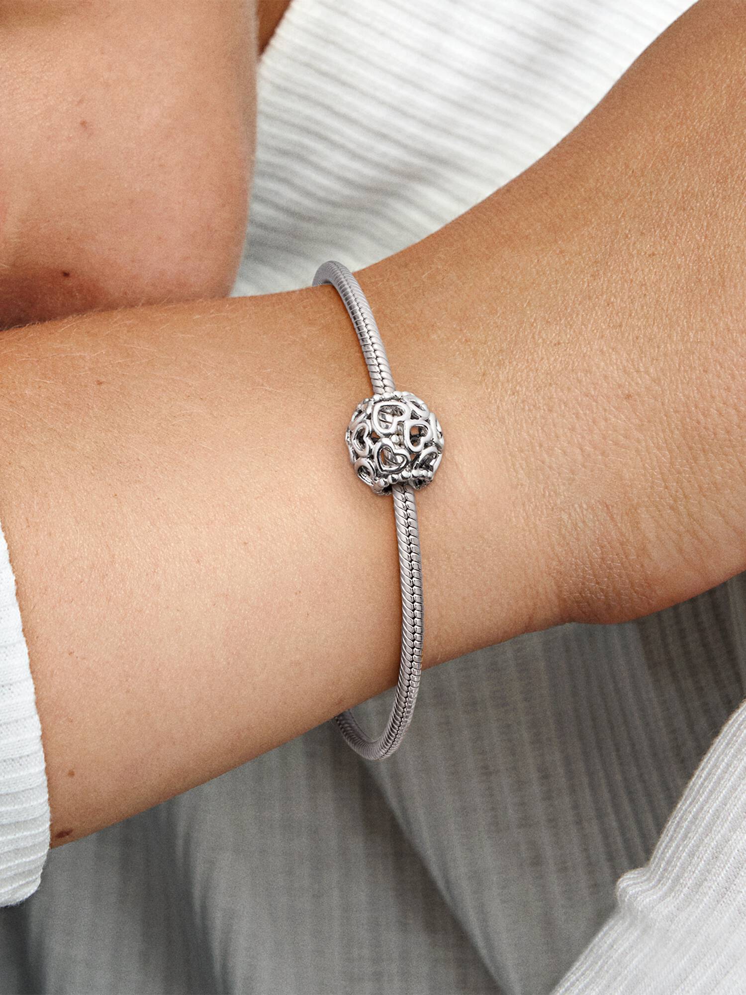 Nyisd ki a szíved! charm