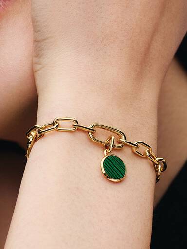 Zöld gravírozható mini medál charm