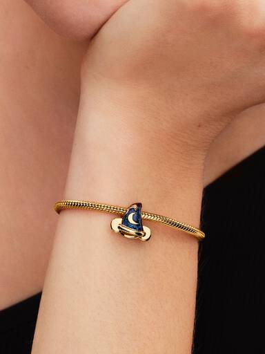 Disney Mickey egér varázslósapka charm